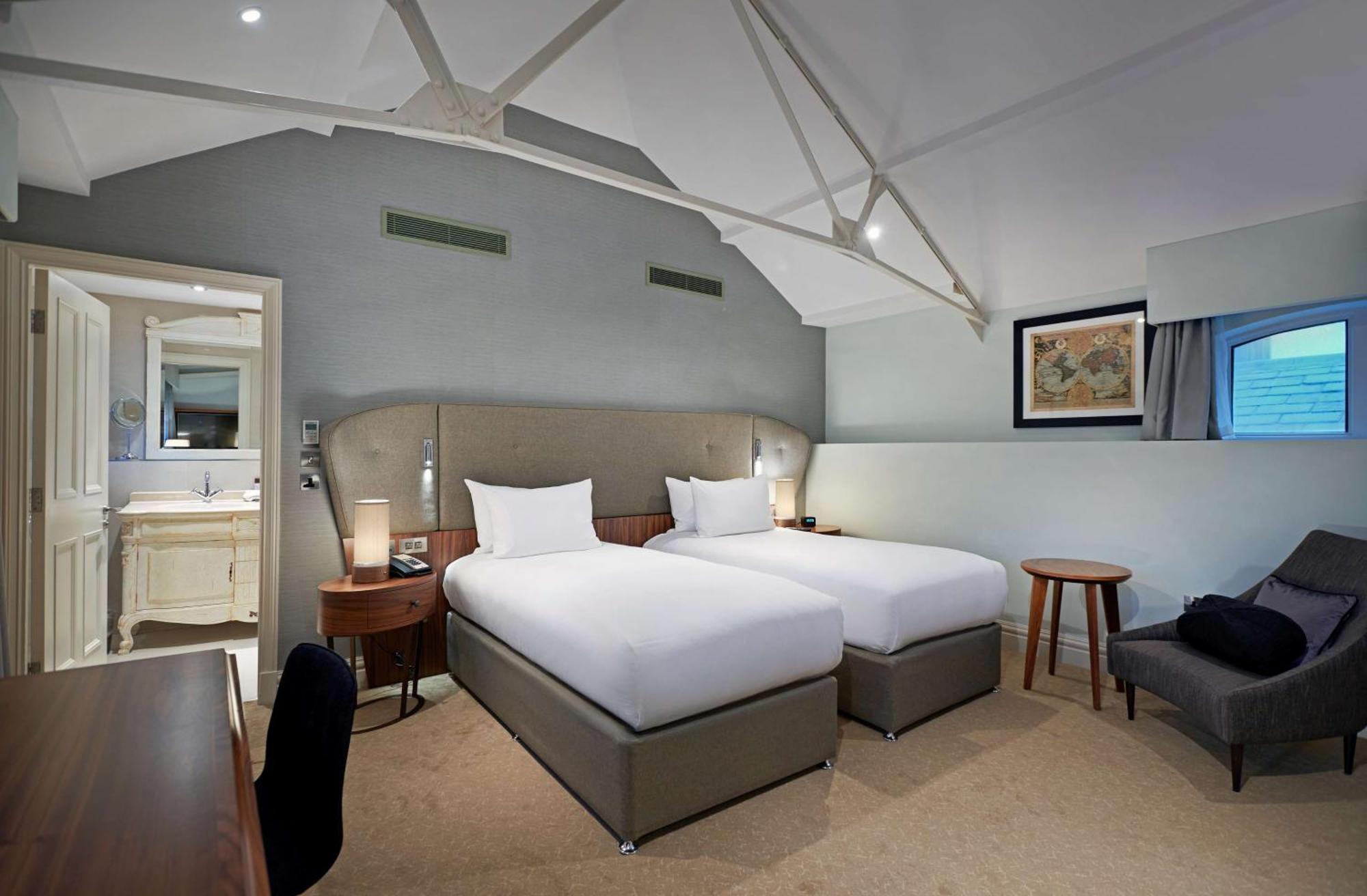 Doubletree By Hilton Hotel & Spa Liverpool Eksteriør billede